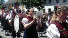Tracht_2011(138)-small_1.jpg