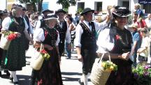 Tracht_2011(165)-small_1.jpg