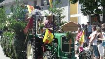 Tracht_2011(170)-small_1.jpg