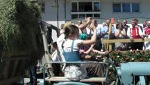 Tracht_2011(185)-small_1.jpg