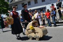Tracht_2011(19)-small_1.jpg