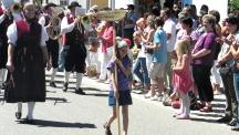 Tracht_2011(214)-small_1.jpg